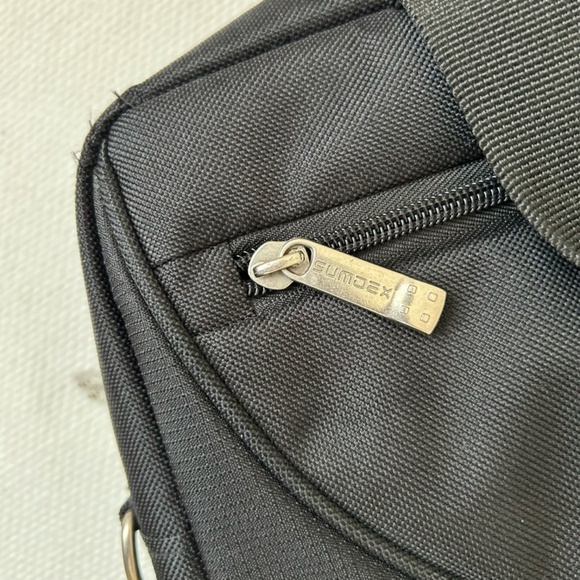 Laptop Bag - Black Nylon - Handle - Zipper Closure -Padded - 12.5" x 9" x 2.5" - Picture 10 of 10